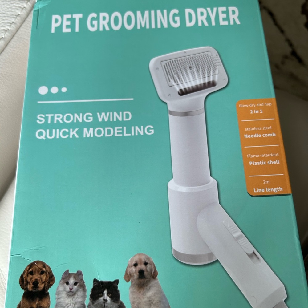NWT New Upgraded 2 in 1 Pet Grooming Hair Dryer Slicker Brush.